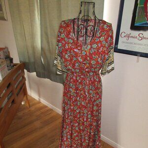 Pretty Garden Short Sleeve Maxi Dress size M